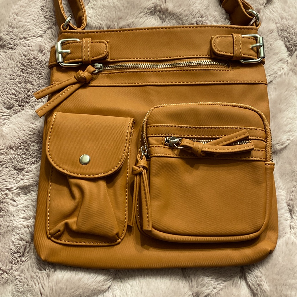 Tan Crossbody Or Shoulder Bdg